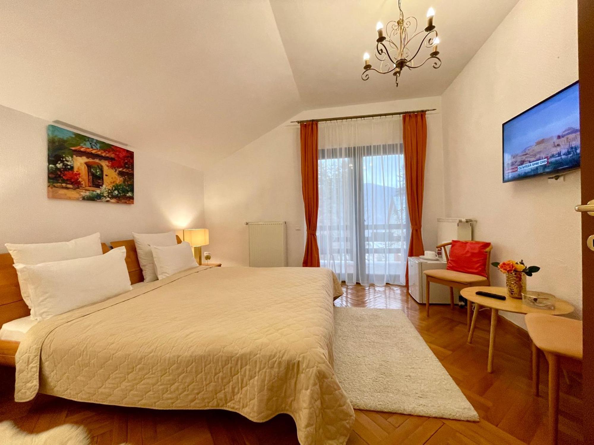 Vila Terase Hotel ซินายา ภายนอก รูปภาพ